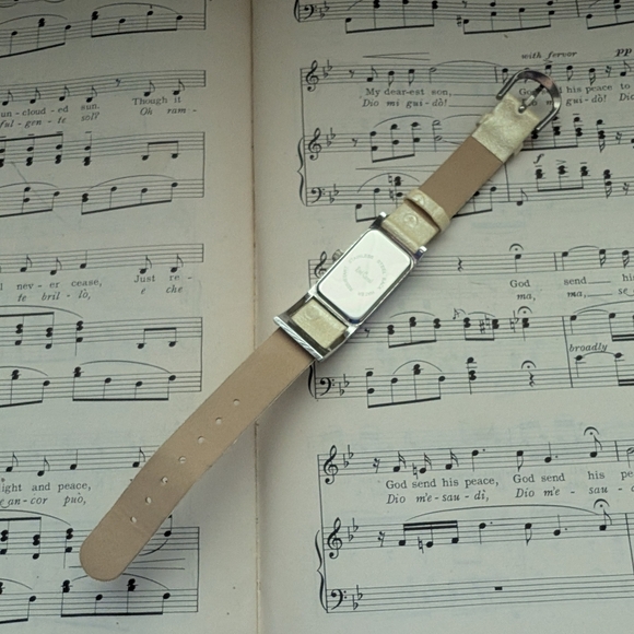 Men's Silver and Cream Watch - Picture 5 of 12